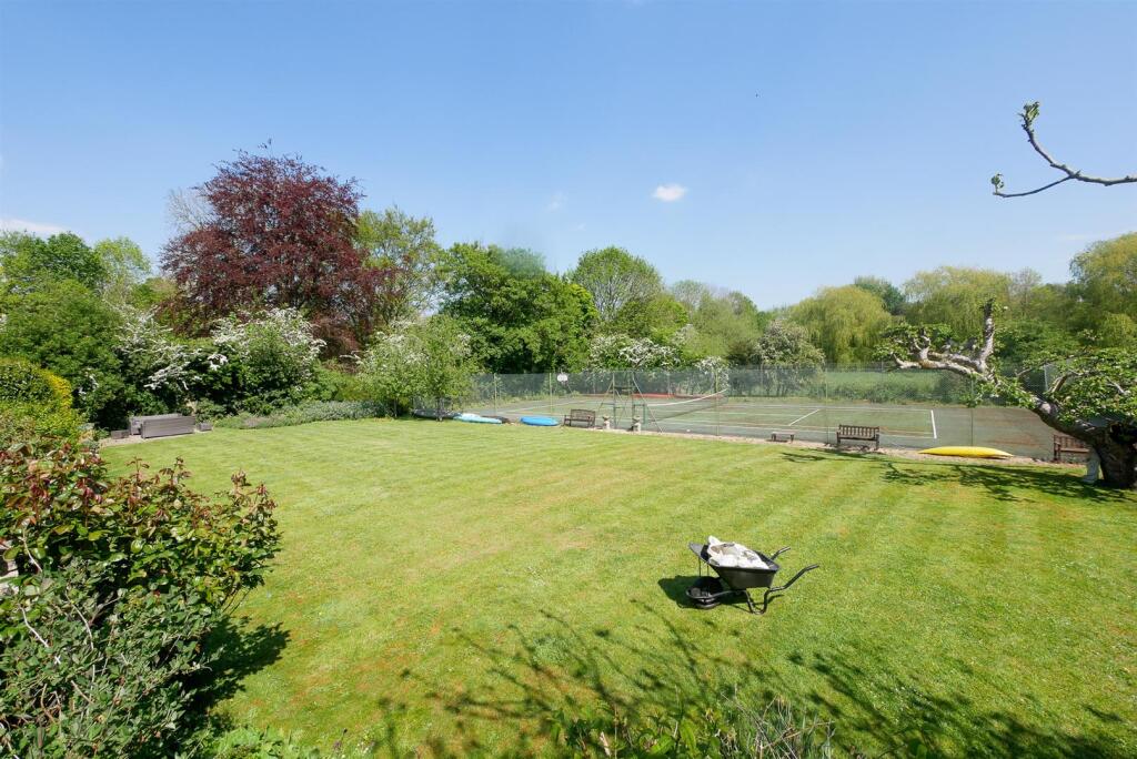 Apartment in Oxford - View 5