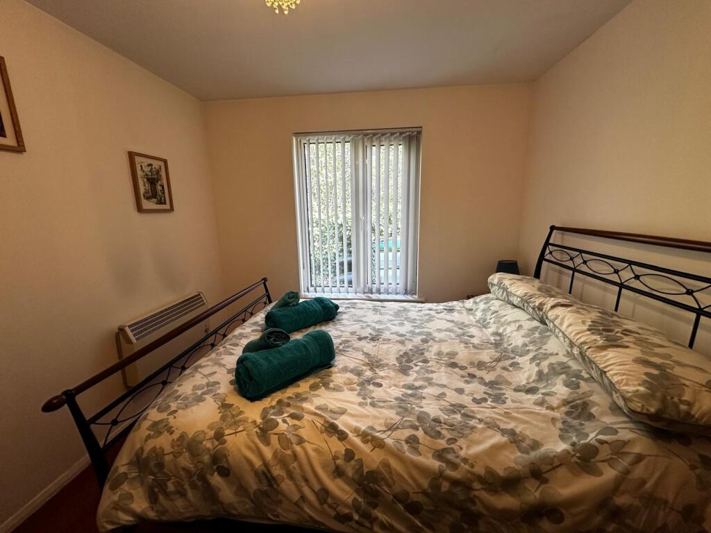 Apartment in Portsmouth - More