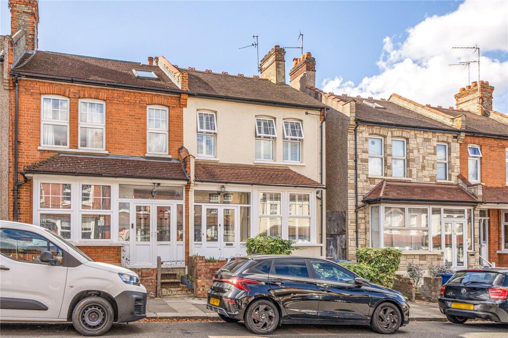 Main image of property: Park View Crescent, New Southgate, London, Greater London, N11