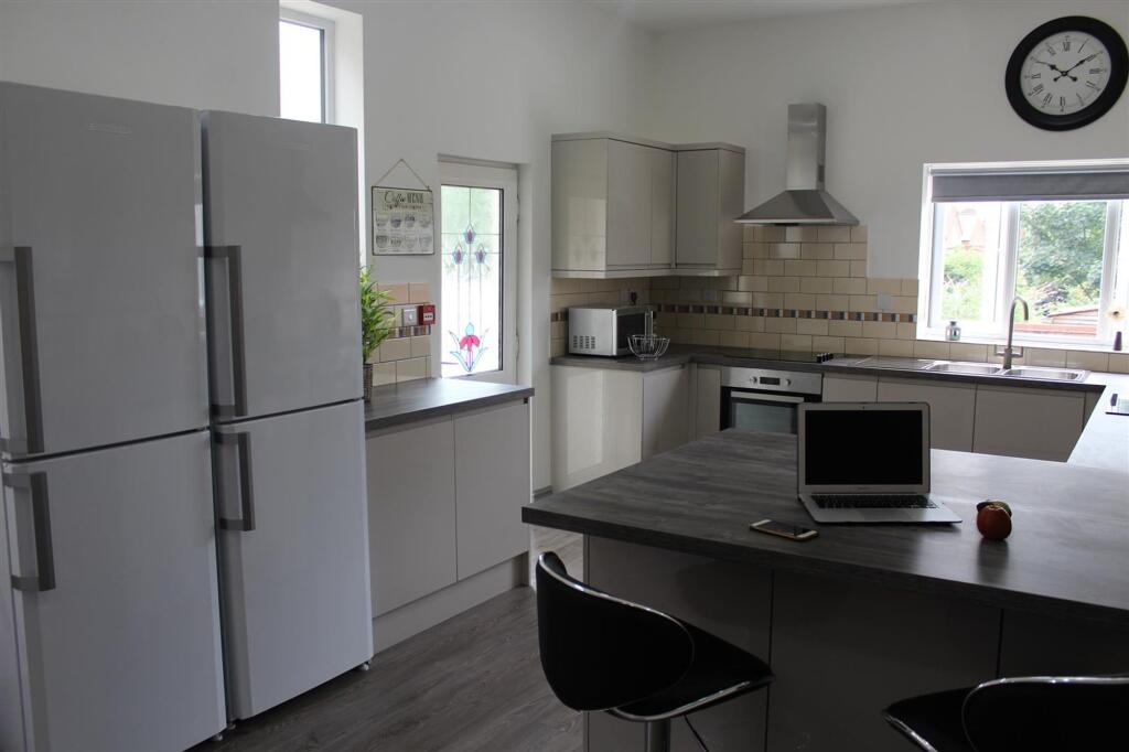 House in Coventry - View 6