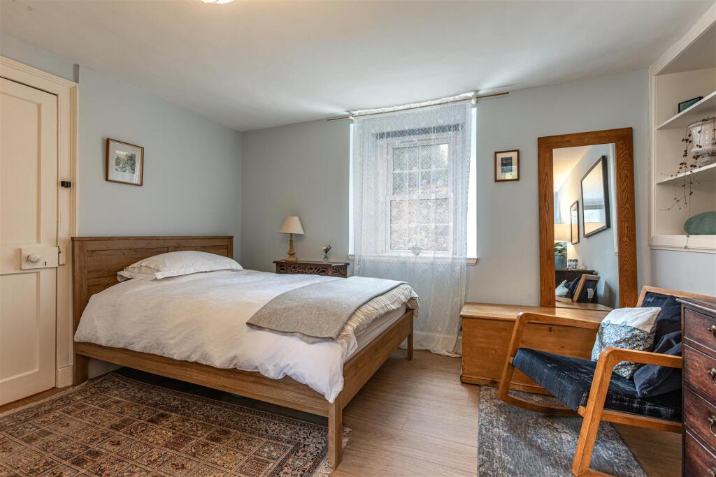 Apartment in Galashiels - More