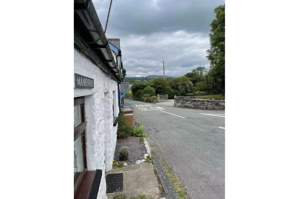 Hyfryd, Llanuwchllyn, LL23 photo 2