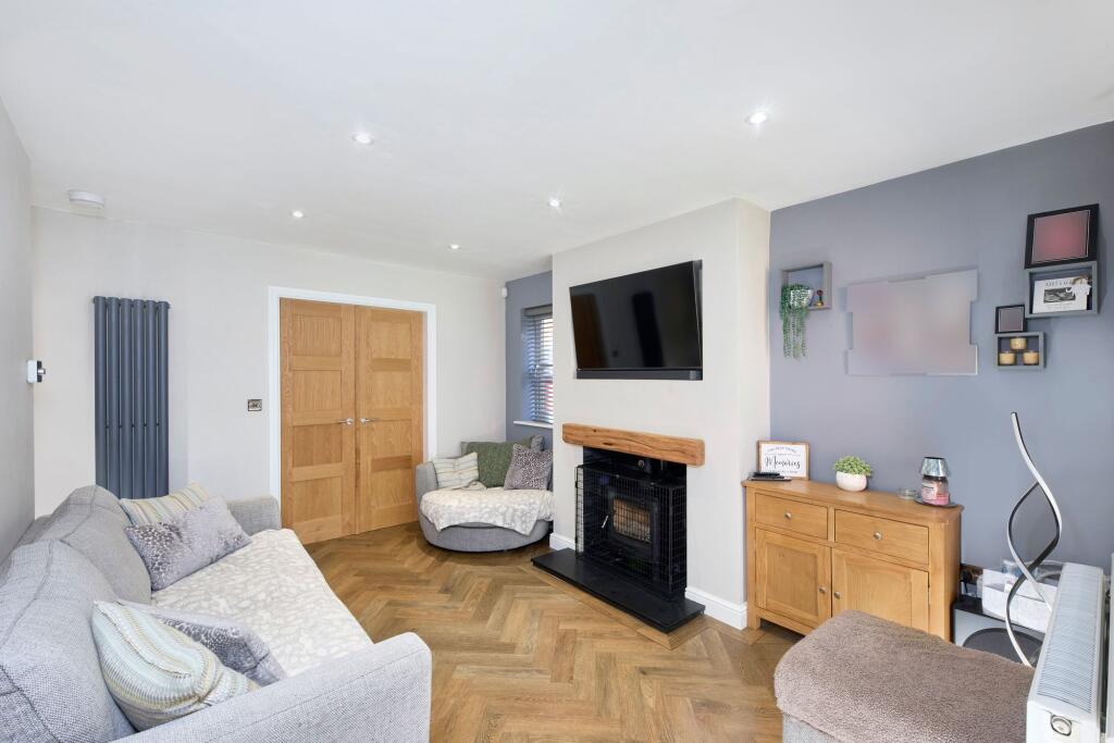 Blackberry Drive, Hindley, WN2 photo 4