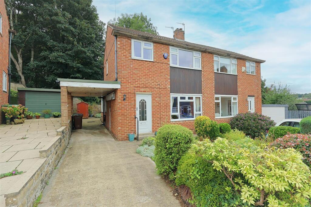 Main image of property: St. Andrews Close, Leeds