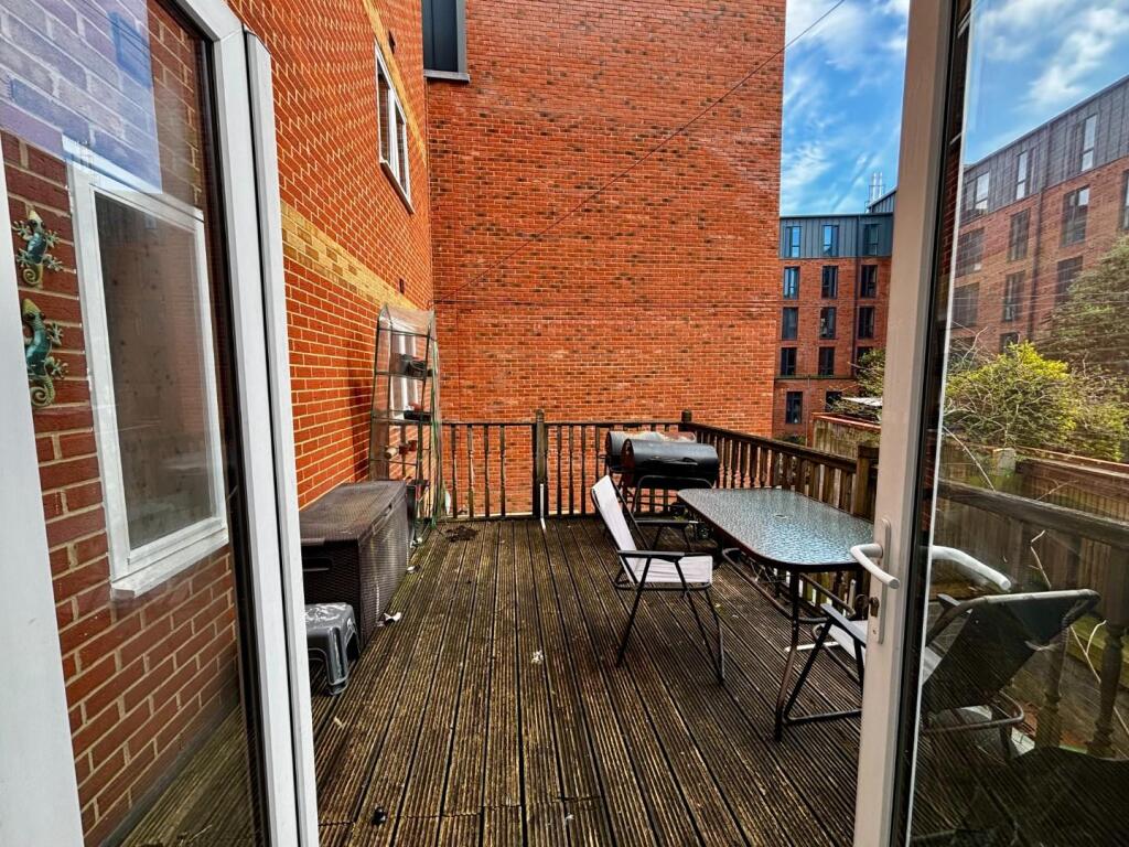 Main image of property: Balloon Court, Cave Street, St Pauls, Bristol BS2 8AG