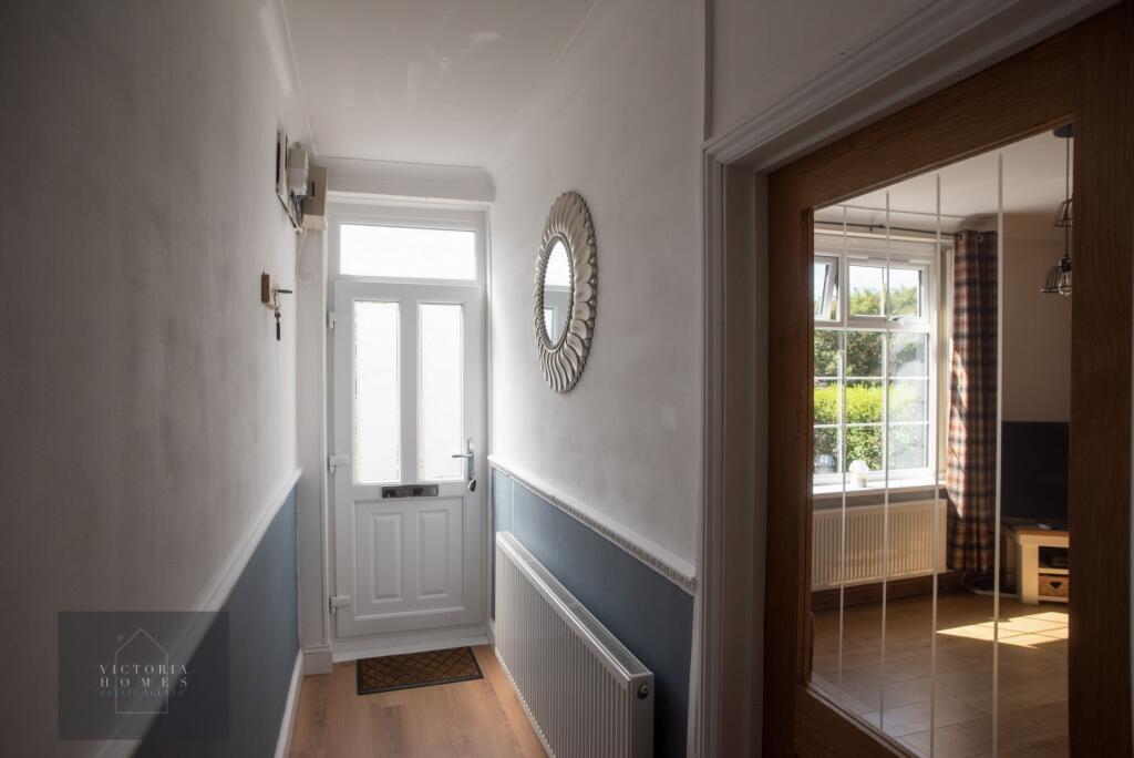 House in Newport - View 3