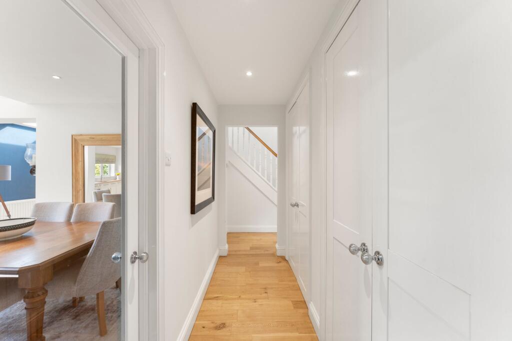 The Ridings, Cobham, KT11 – pohled 5