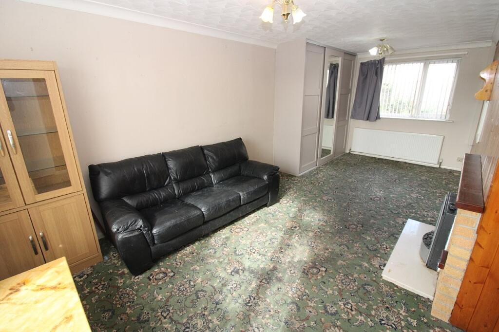 House in Barnsley, South Yorkshire - View 3