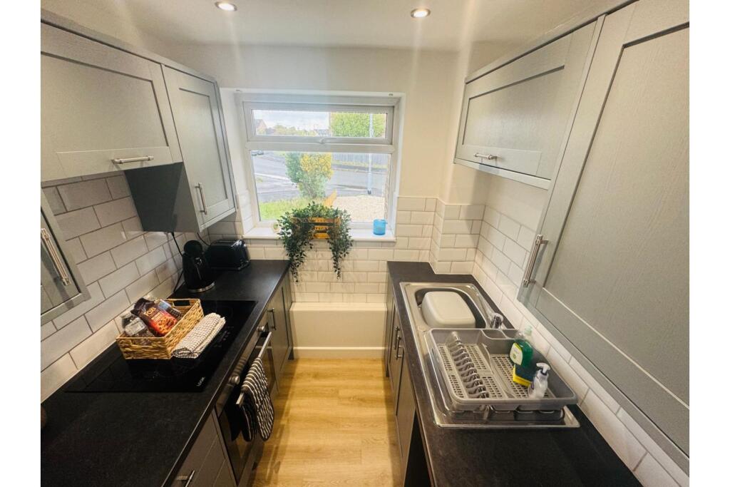 House in Nottingham - View 5