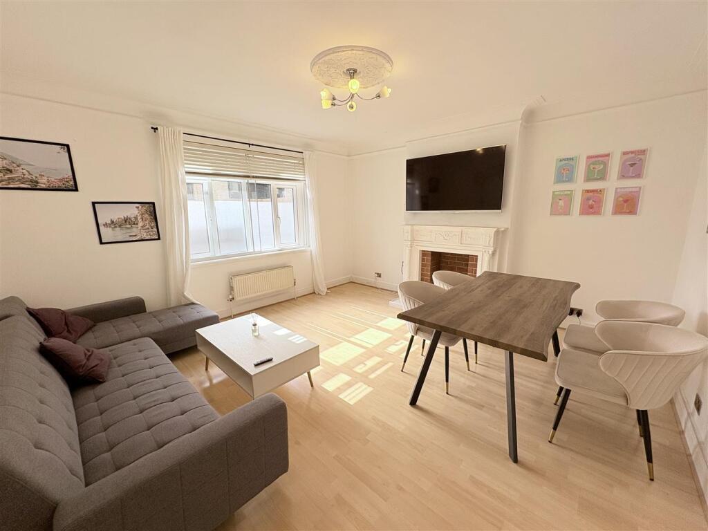 Montagu Mansions, London, W1U - Mehr