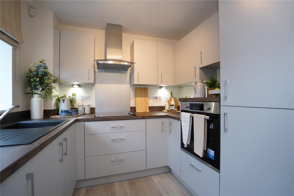 Apartment in Coventry - View 2