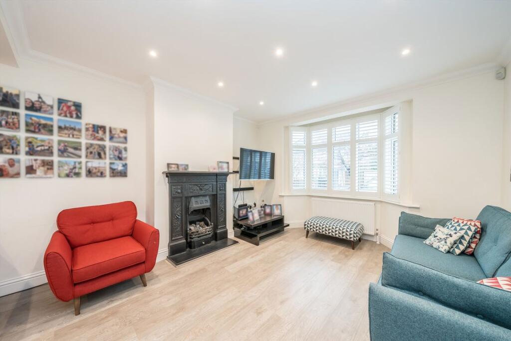 Argyle Avenue, Twickenham - View 2