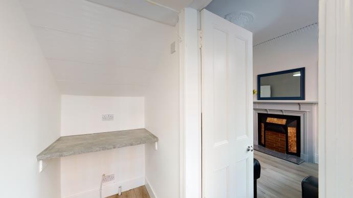 Apartment in Glasgow - View 3