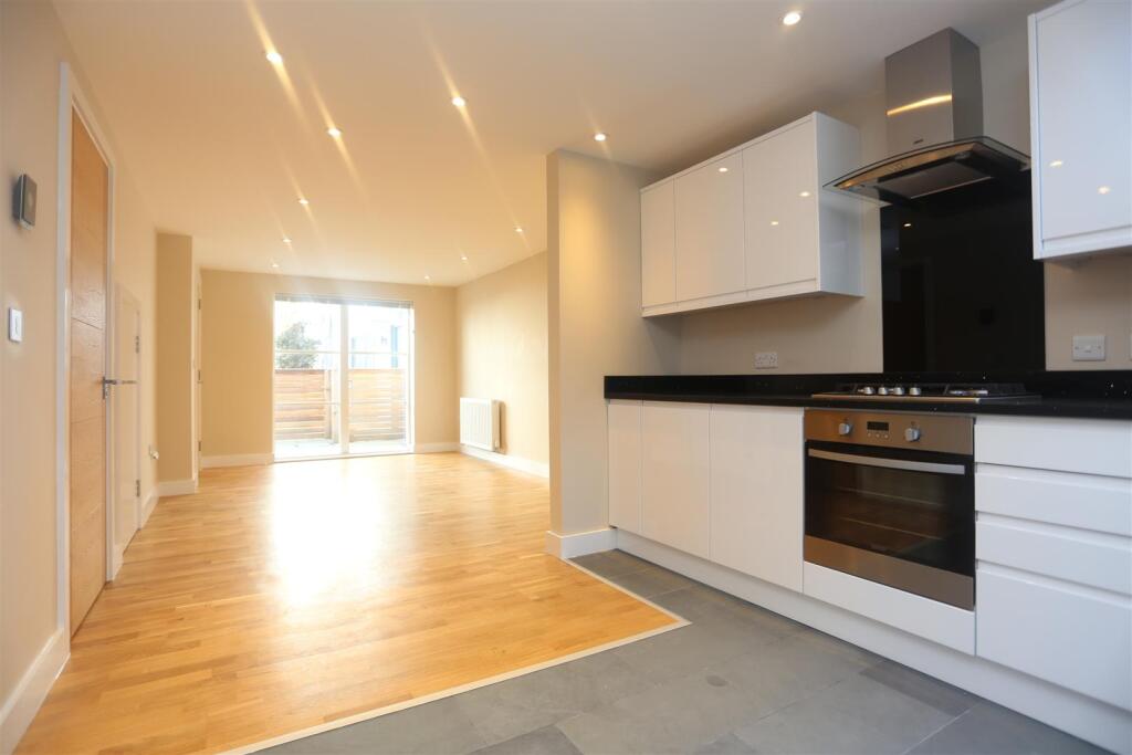 Main image of property: Palace Mews, Bath Street, Brighton