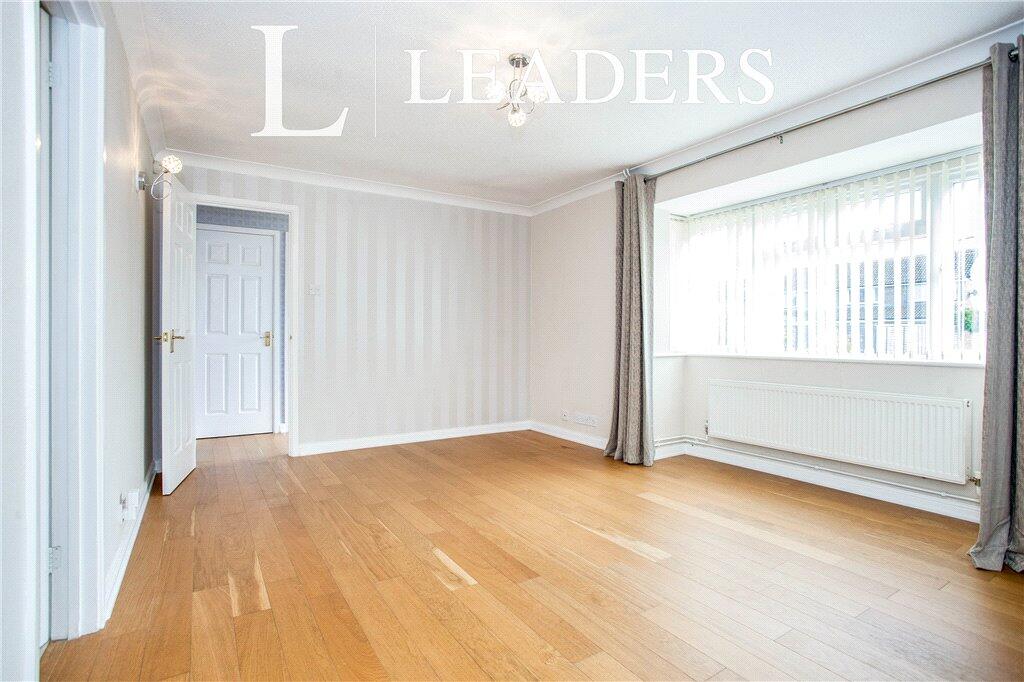 36 WINFOLD ROAD photo 4