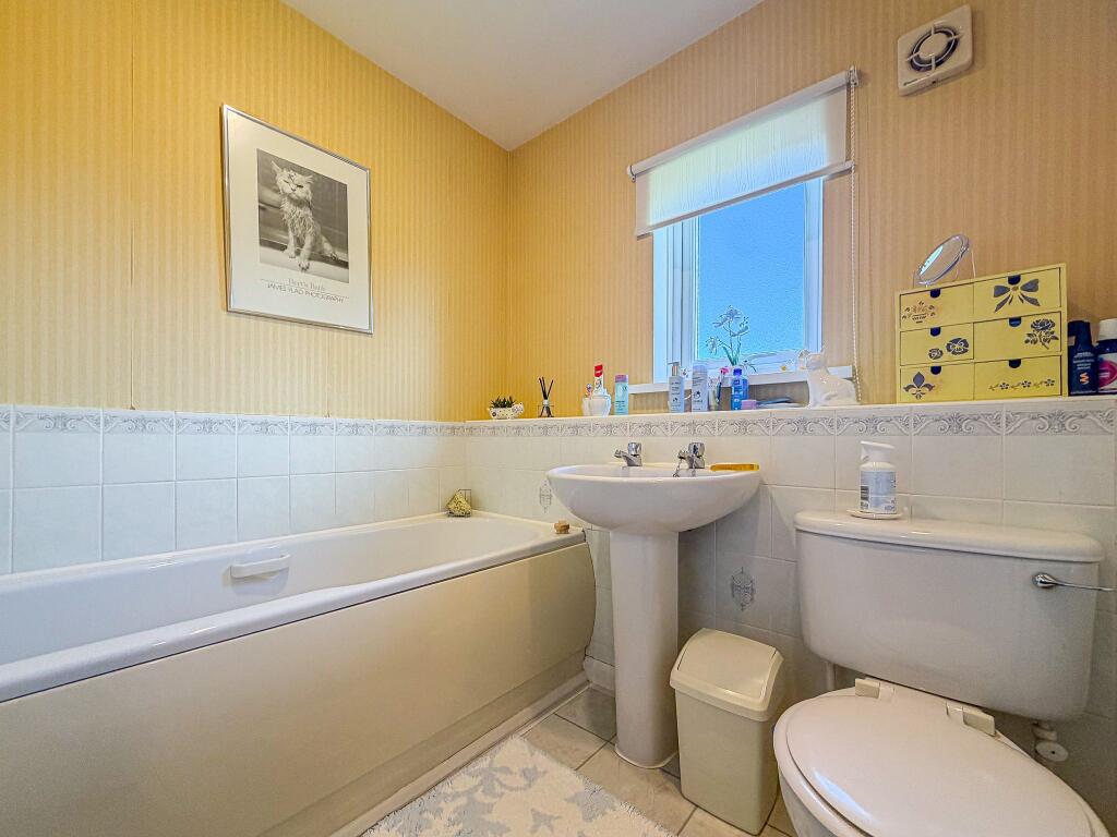 House in Newcastle upon Tyne - View 5