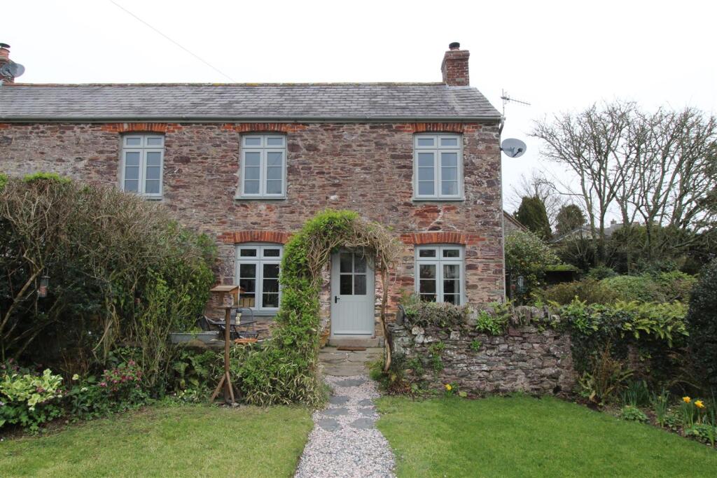 Main image of property: Sunnyside Cottages, Beeson, Kingsbridge