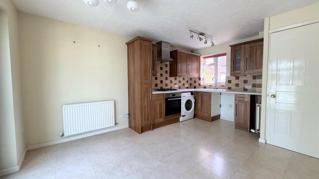 Longstock Close, Oakwood, Derby photo 2