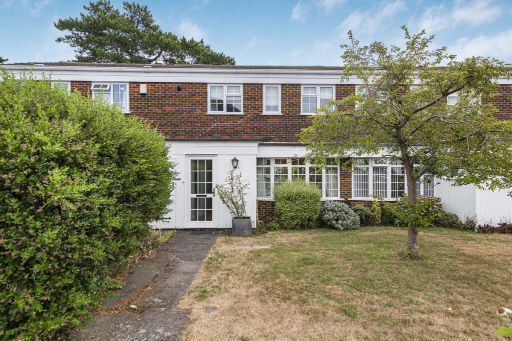 Main image of property: Hayes Lane, Kenley, CR8 5