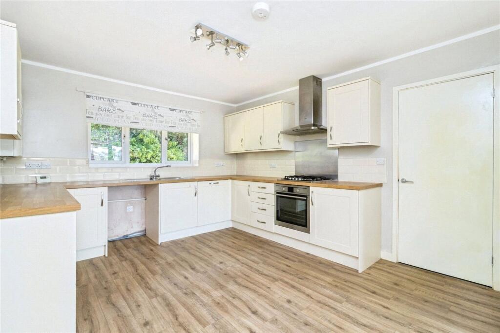 House in Paignton, Foxhole - View 4