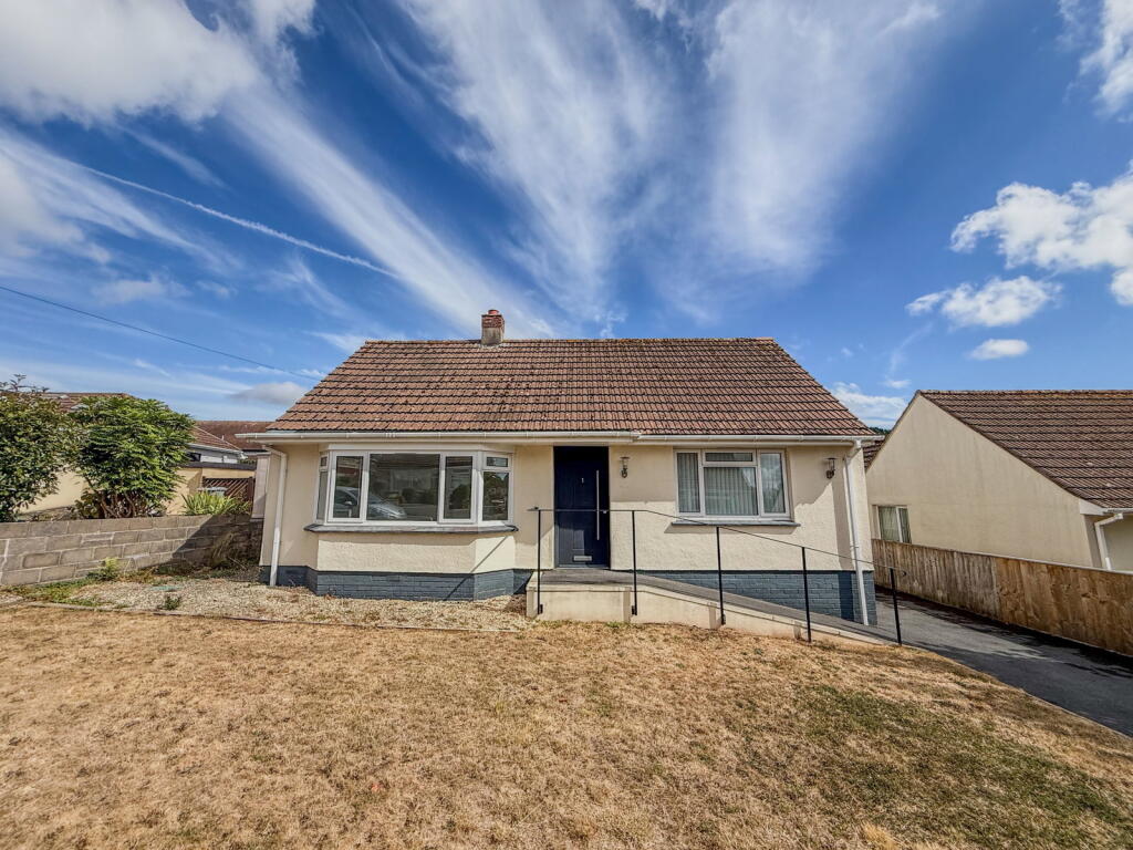 Main image of property: Nursery Road, Kingsteignton, Newton Abbot, TQ12 3BS
