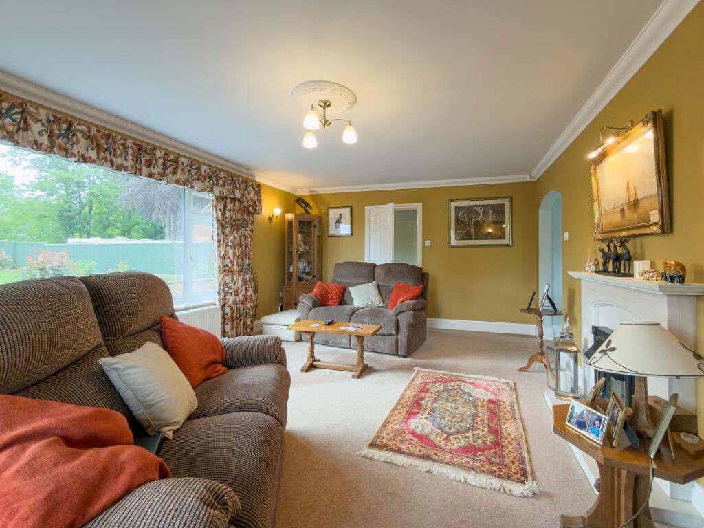 House in Carlton Miniott - More
