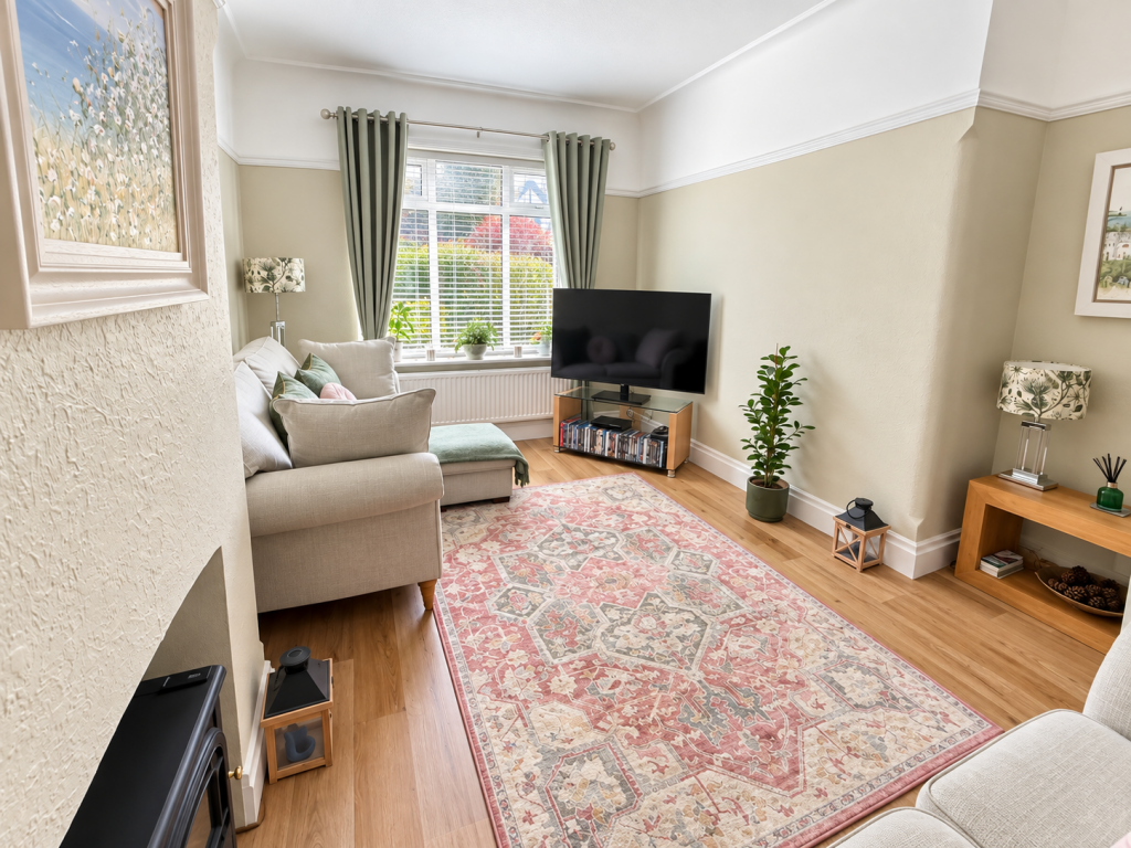 House in Preston - More