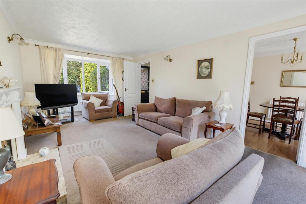 House in Shenstone - View 4