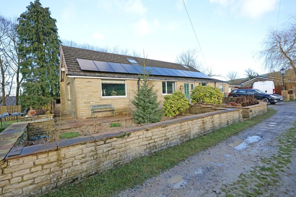 Main image of property: Dotcliffe Road, Kelbrook, BB18