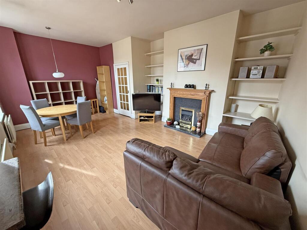Apartment in North Tyneside, North East - View 2