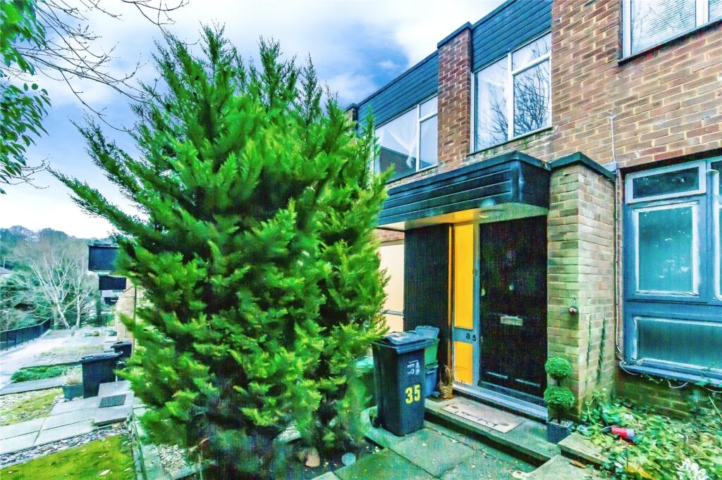 Main image of property: Deepfield Way, Coulsdon, CR5