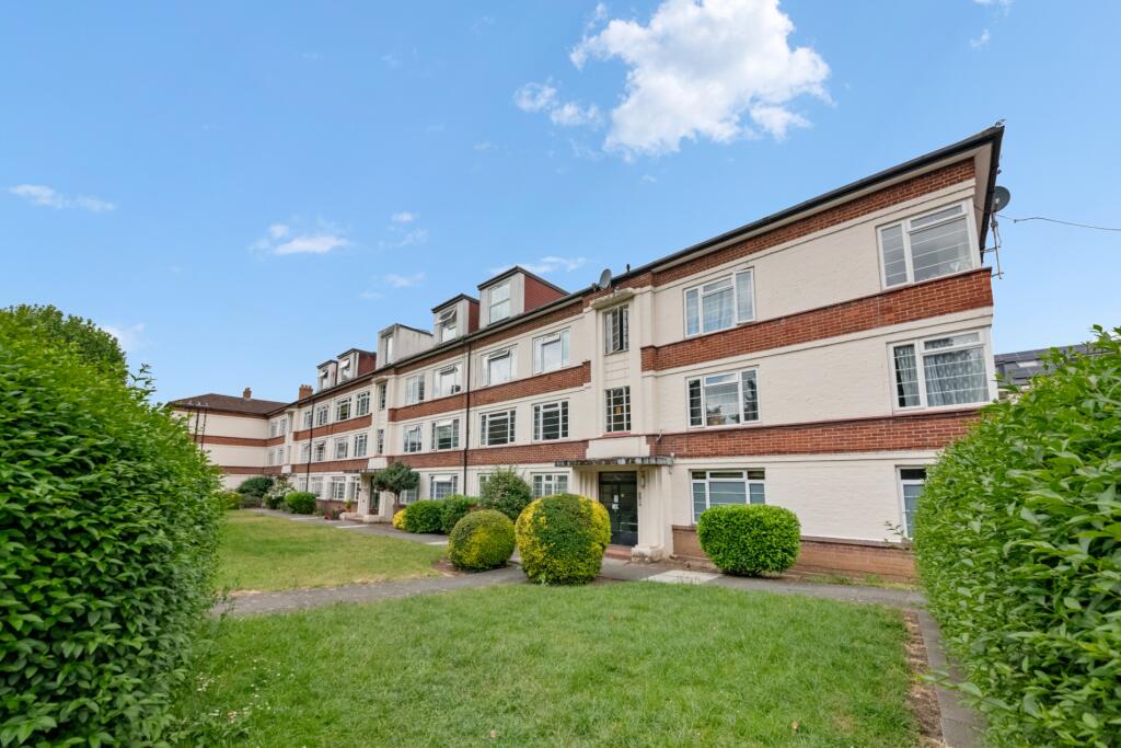 Main image of property: Manor Vale, Brentford, TW8