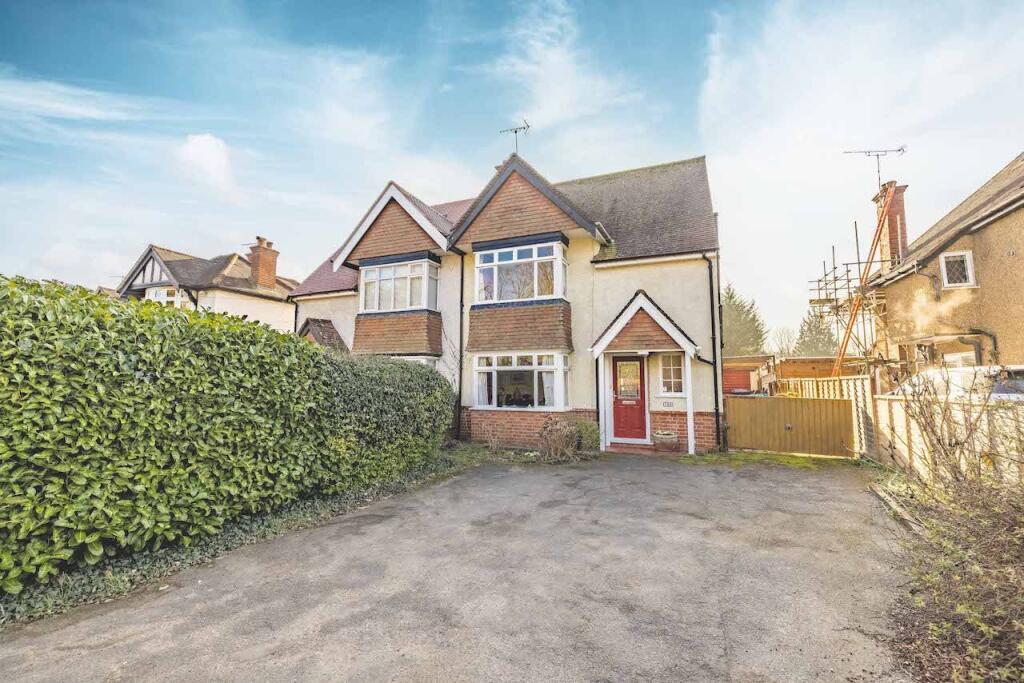 Main image of property: Windsor Road, Maidenhead, SL6