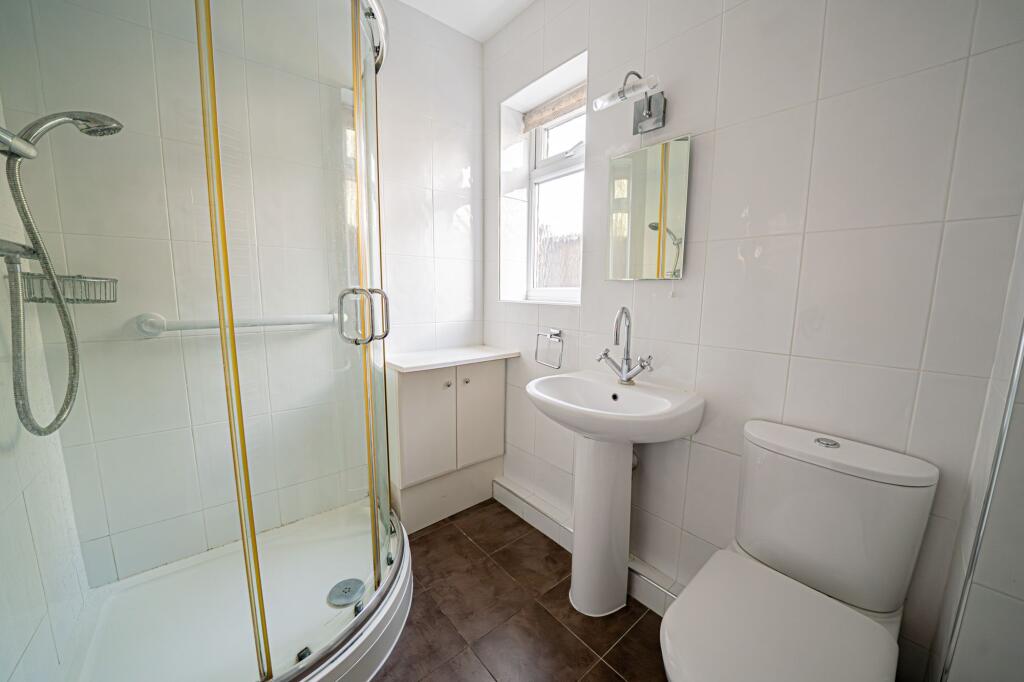 Additional image 8 of Yew Tree Close, Lapworth, B94