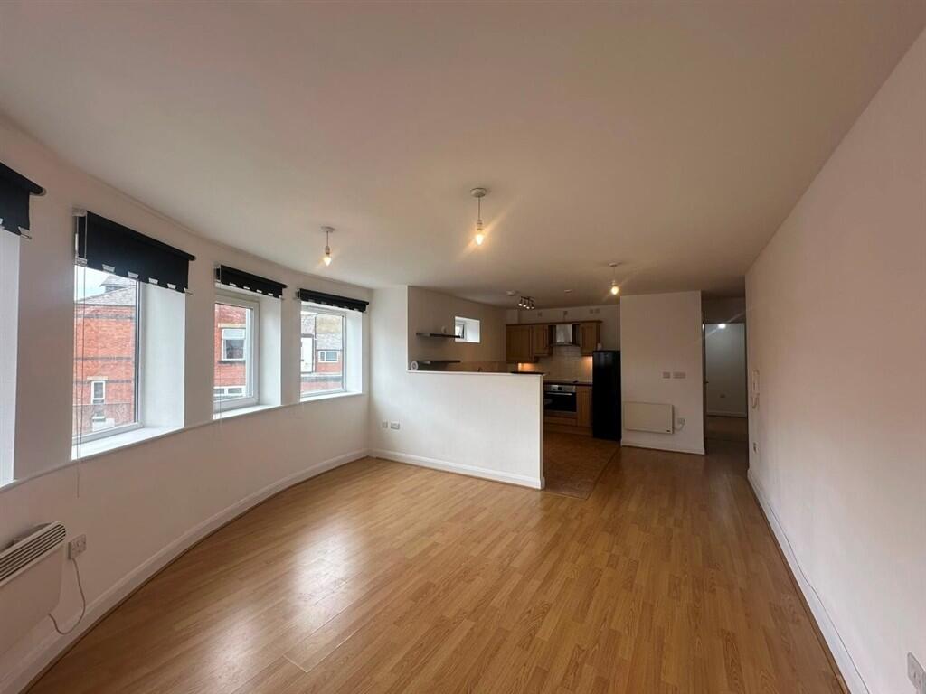 Apartment in Salford, Greater Manchester - More