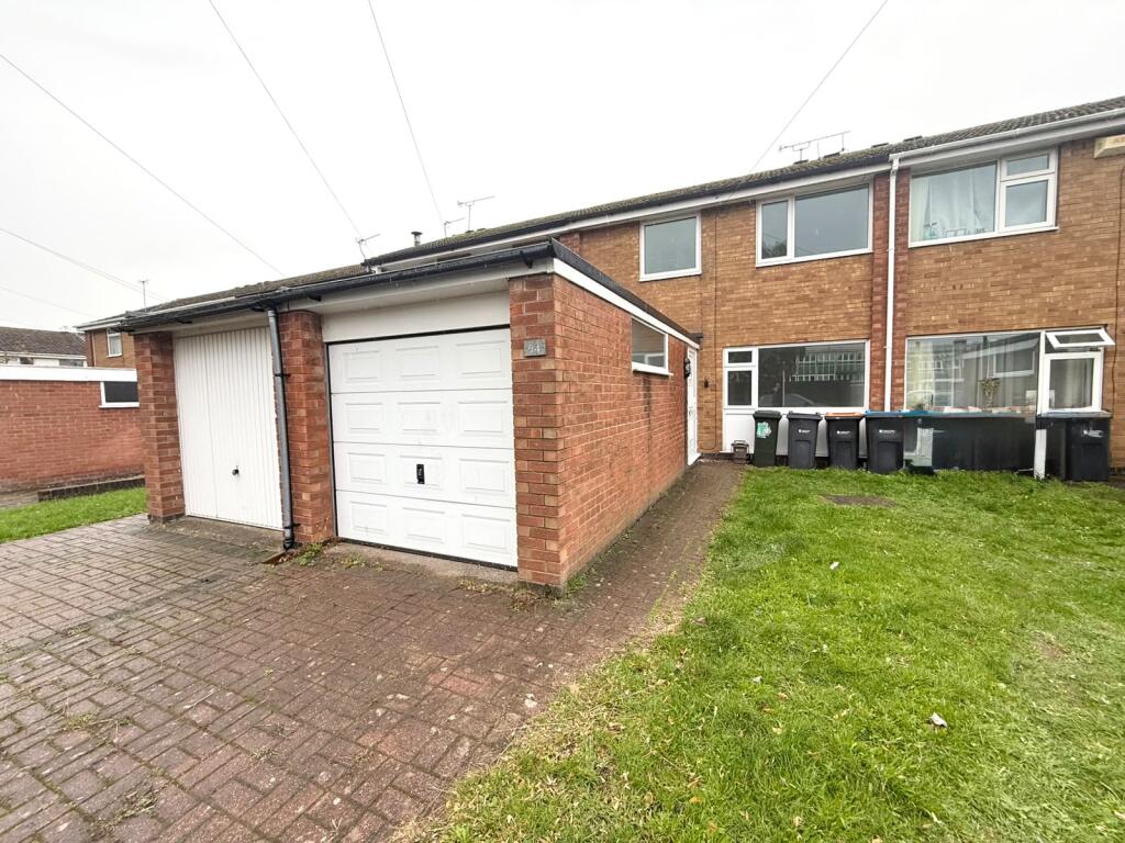 Main image of property: Capenhurst Lane, Whitby, Ellesmere Port, Cheshire West And Chester