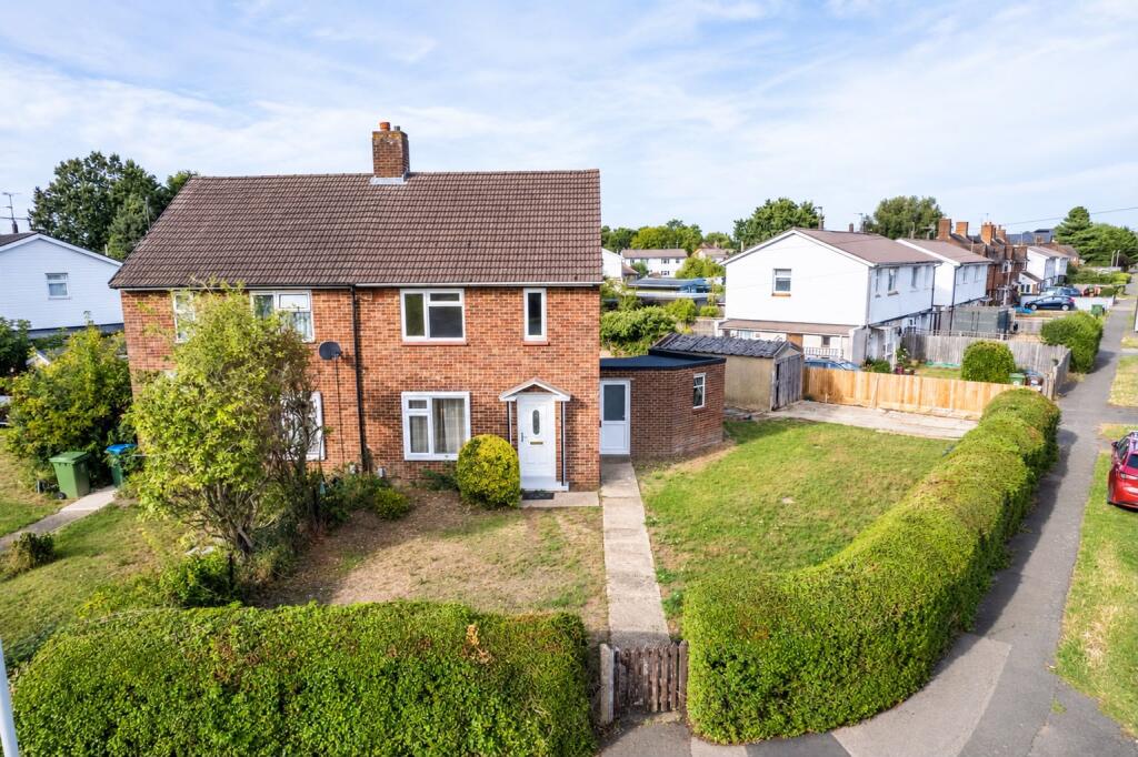 Main image of property: Taylor Road, Aylesbury, Buckinghamshire