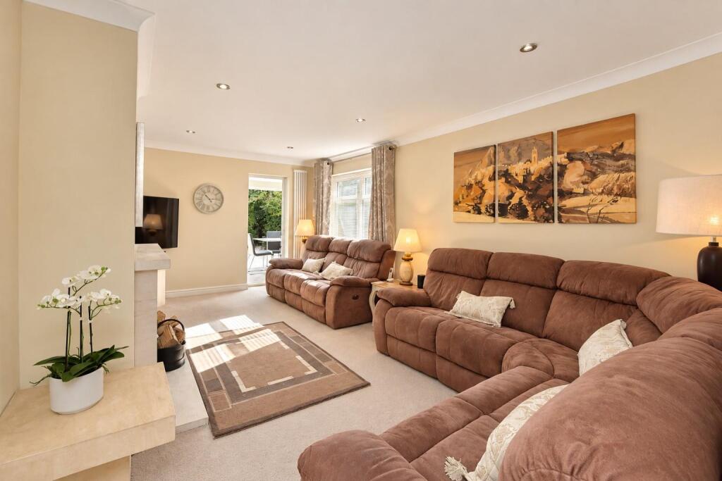 Bevyl Road, Parkgate, Neston photo 4