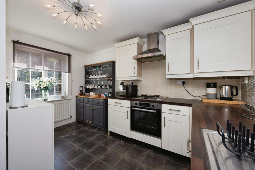 Main image of property: Russett Close, Ashford, TN23 5