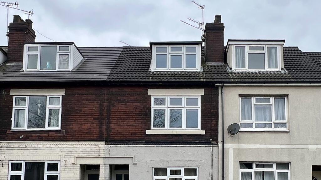 Main image of property: 21a Queen Street, Scunthorpe