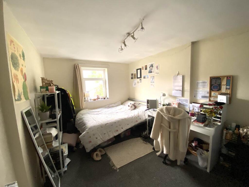 House in Cardiff - More
