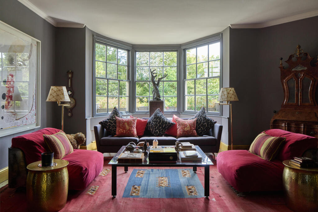 Main image of property: Kennington Road, London