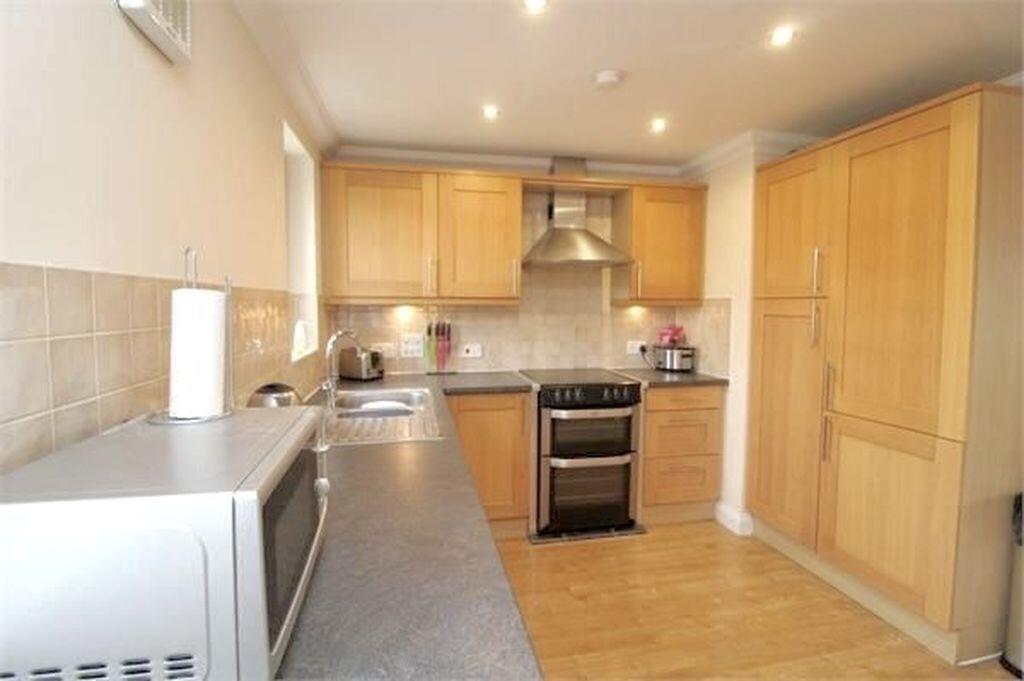 Apartment in Milton Keynes, Shenley Church End - View 2