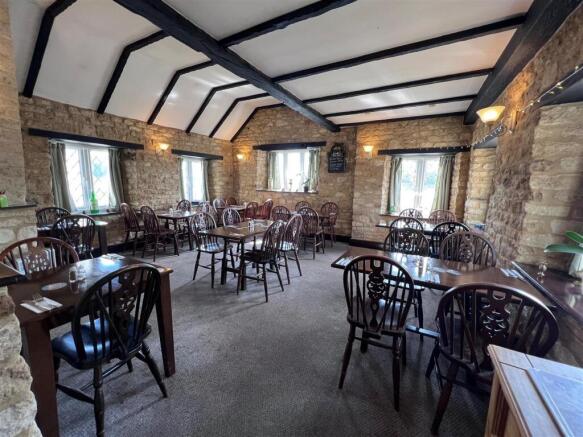 Restaurant.jpg