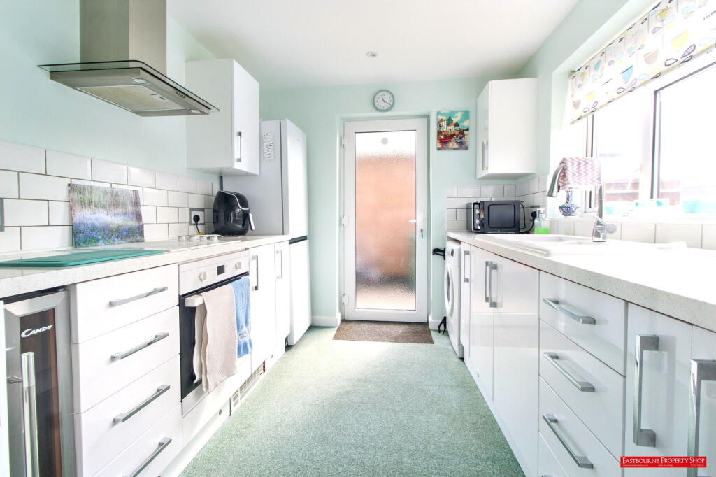 House in Eastbourne, East Sussex - View 4