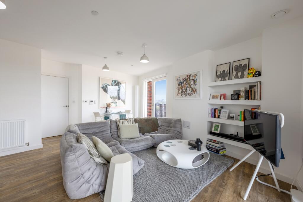 Apartment in London - View 3