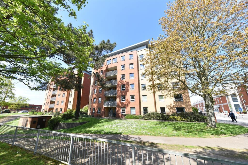 Main image of property: Danestrete, Stevenage
