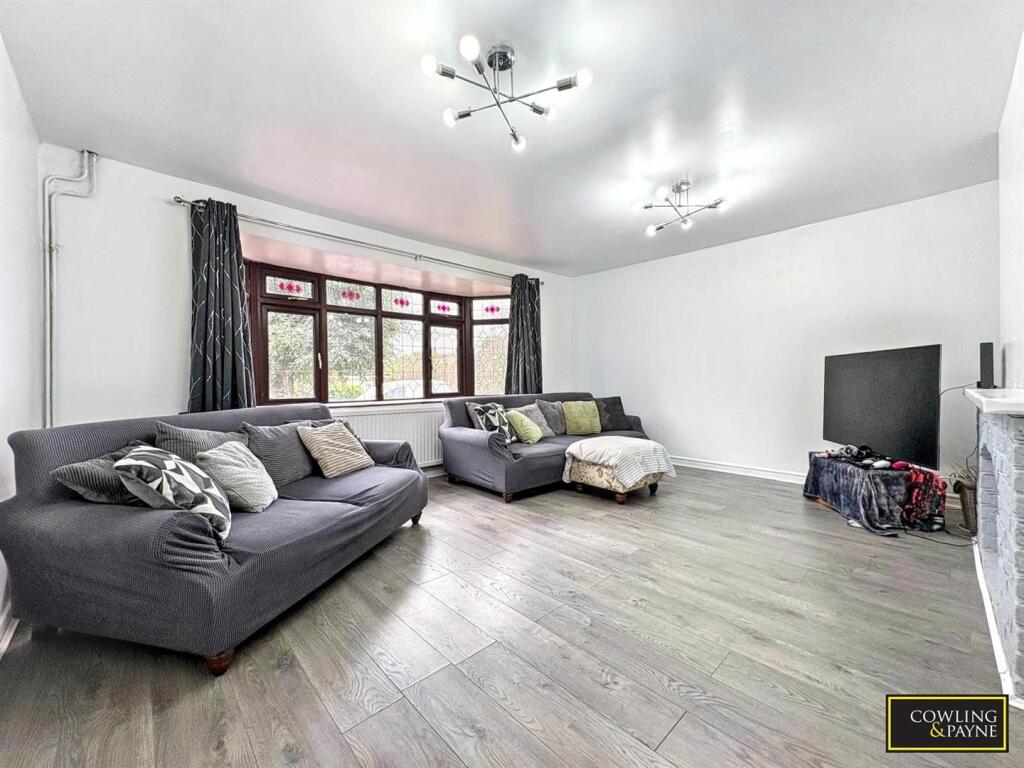 House in Basildon, Shotgate - View 4