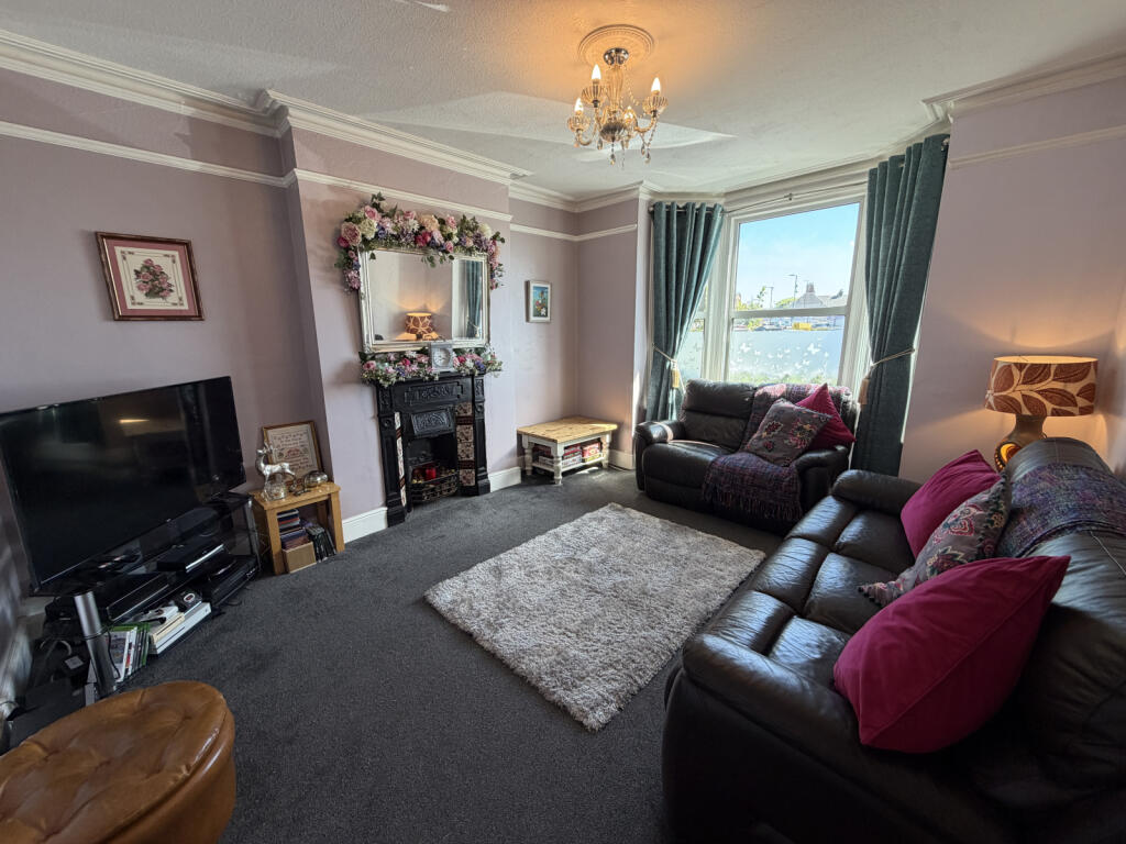 Cobbold Road, Felixstowe, IP11 photo 4