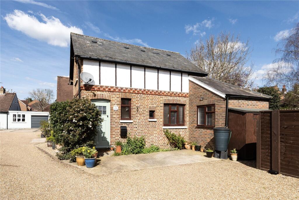 Main image of property: The Limes, Edenbridge, Kent, TN8